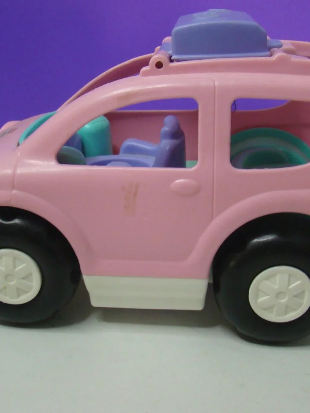 Fisher Price Little People Family Pink SUV Musical Melody w/Mom and Baby 2009